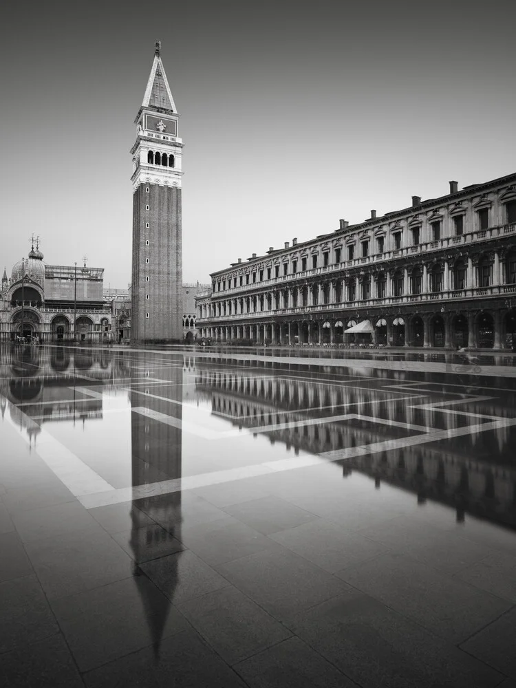 Venedig Marktplatz - Duplicate - fotokunst von Ronny Behnert