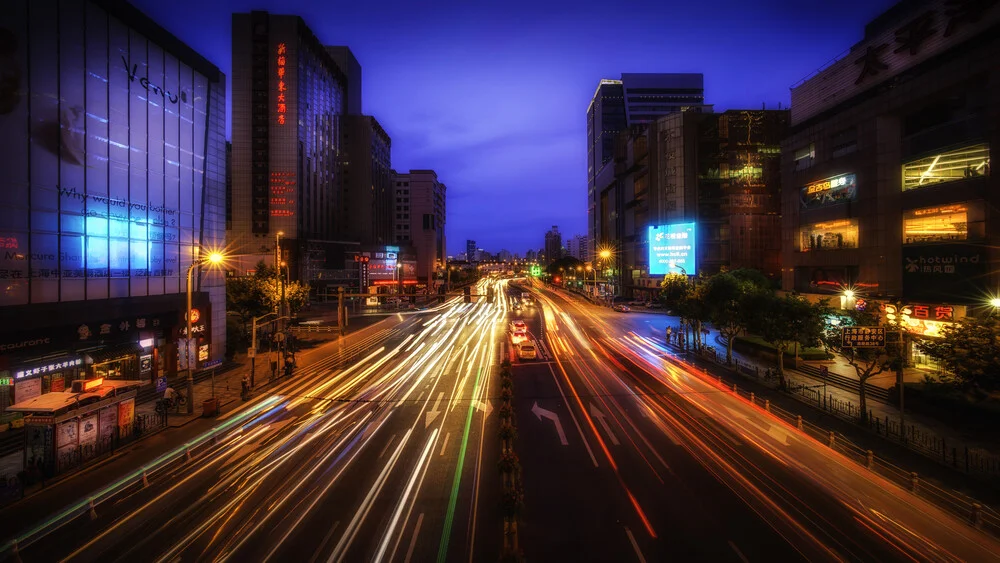 Urban Red - fotokunst von Rob Smith