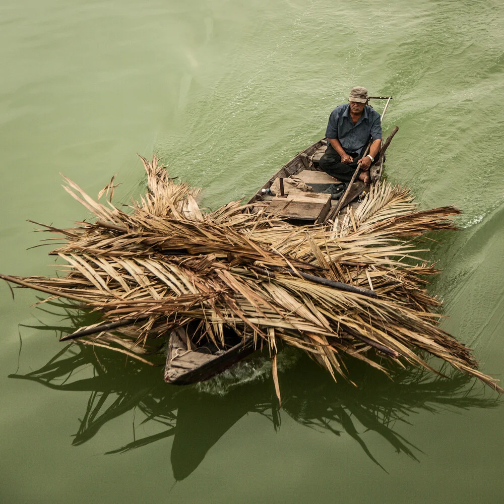 man at work - Fineart photography by Sebastian Rost