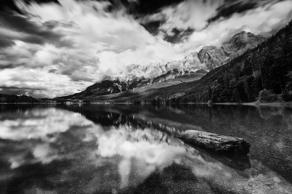 Stürmischer Eibsee - fotokunst von Oliver Henze