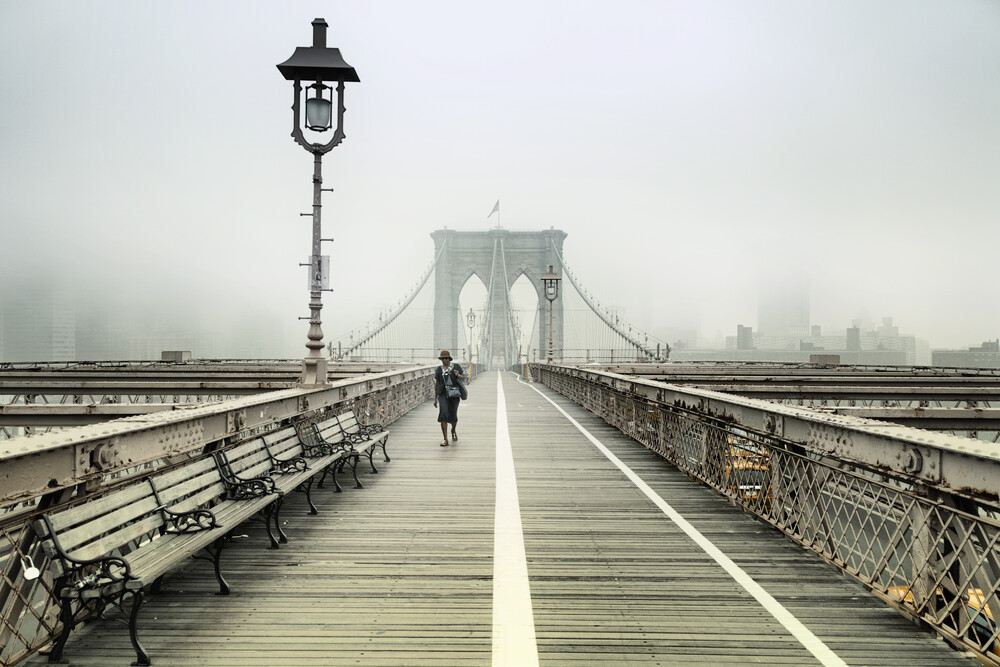 Walking the Brooklyn Bridge - Fineart photography by Rob van Kessel