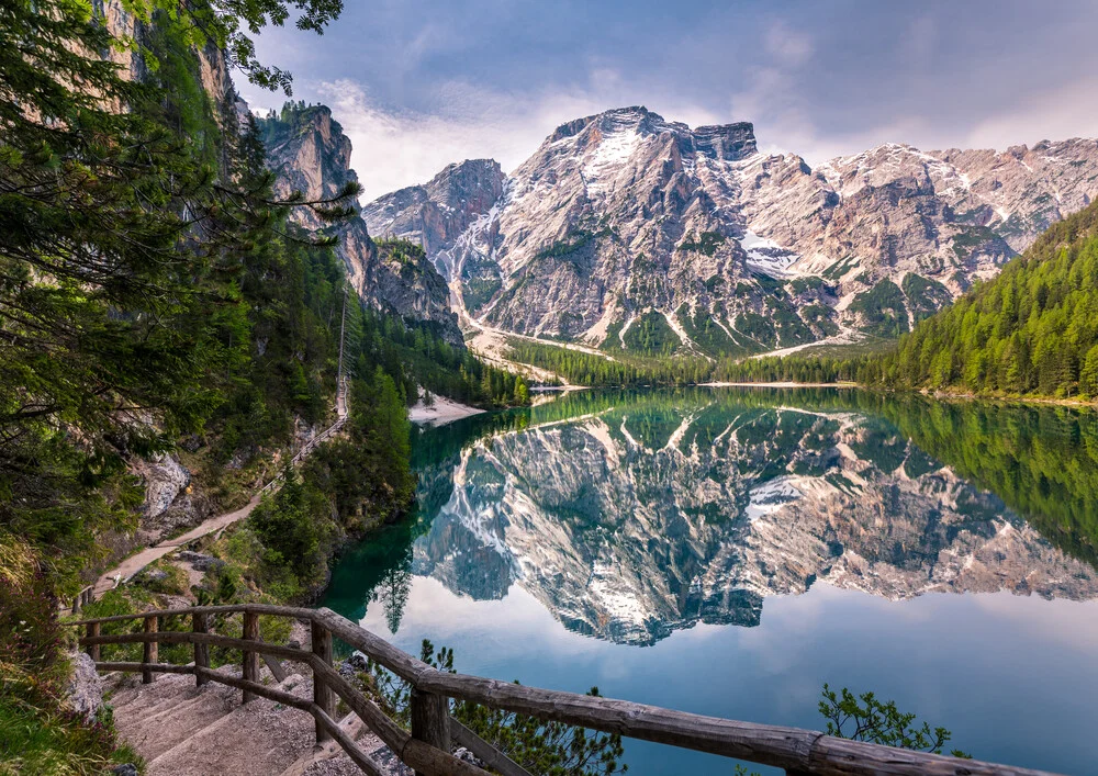 Pragser Wildsee - fotokunst von Stefan Schurr