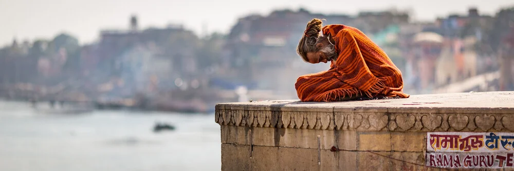 Rama Guru - Varanasi - fotokunst von Sebastian Rost