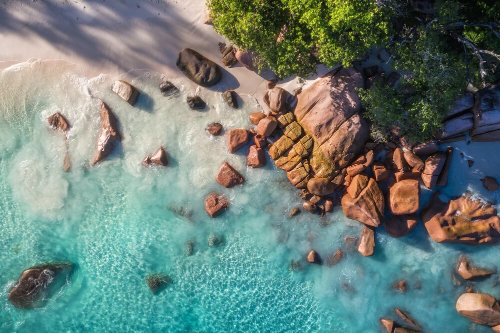 Seychellen Anse Lazio Luftaufnahme - fotokunst von Jean Claude Castor