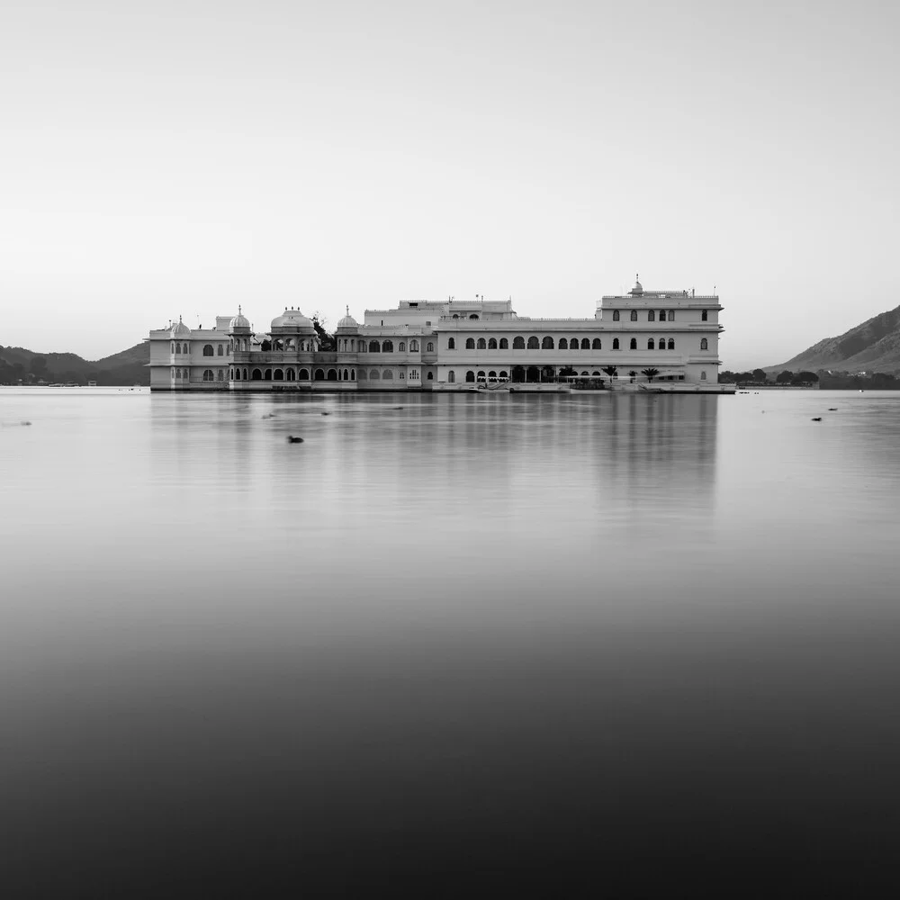 Water palace Udaipur - Fineart photography by Sebastian Rost