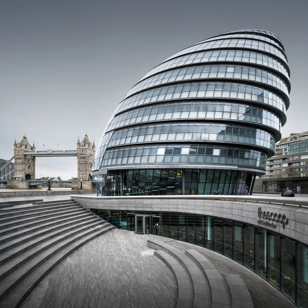 City Hall - London - fotokunst von Ronny Behnert