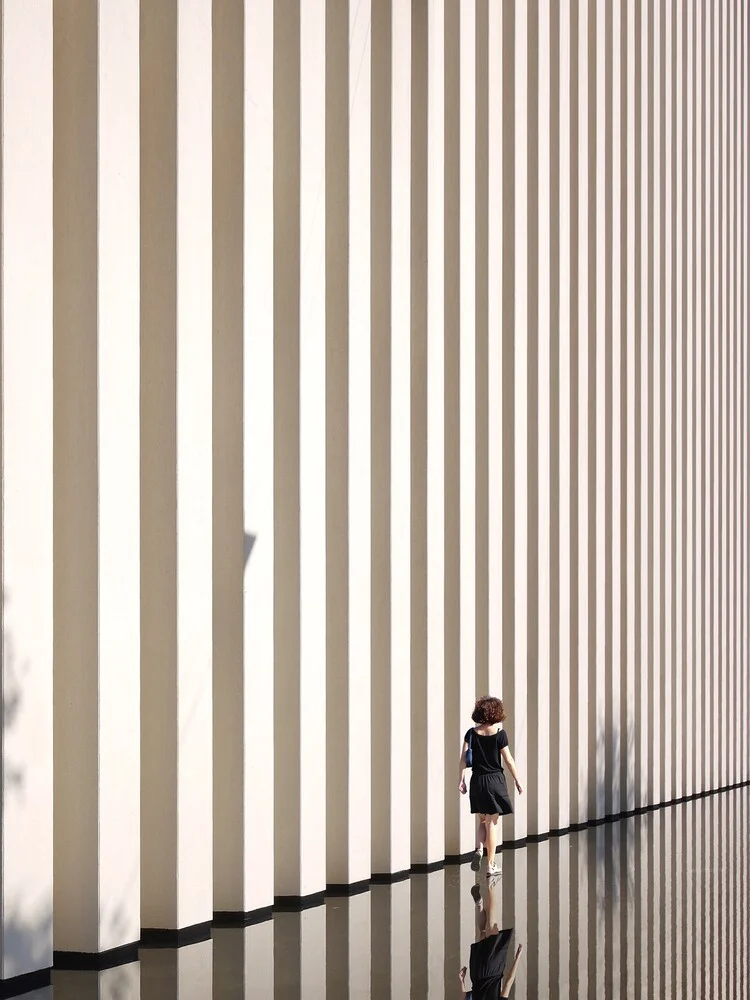 Between lines - fotokunst von Roc Isern