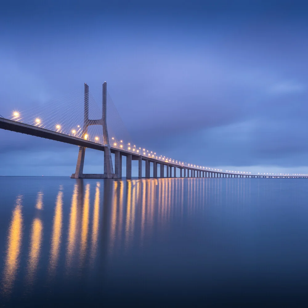 PONTE VASCO DA GAMA- LISBON - fotokunst von Christian Janik