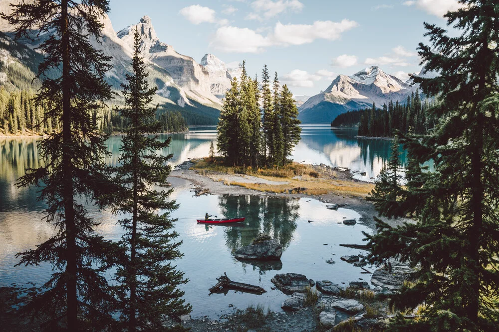 Spirit Island in Kanada - fotokunst von Roman Königshofer