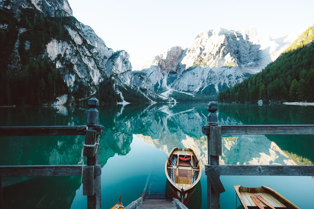 Raw Beauty of Lago - fotokunst von Asyraf Syamsul