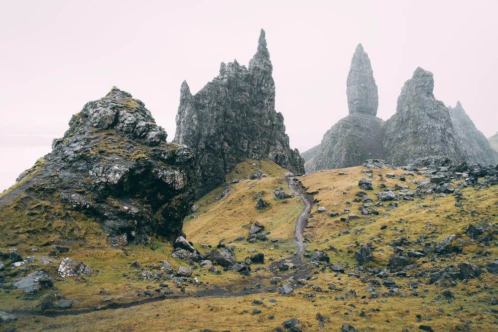 Der alte Mann von Storr - fotokunst von Patrick Monatsberger