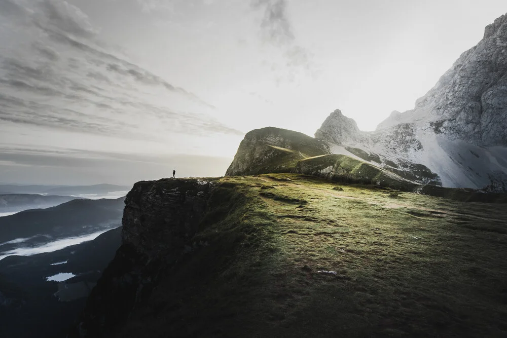 Sonnenaufgang am Mangart in Slowenien - fotokunst von Frithjof Hamacher