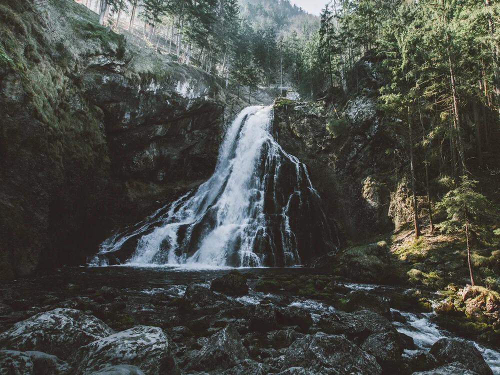 The Gollinger Waterfall - fotokunst von Quentin Strohmeier