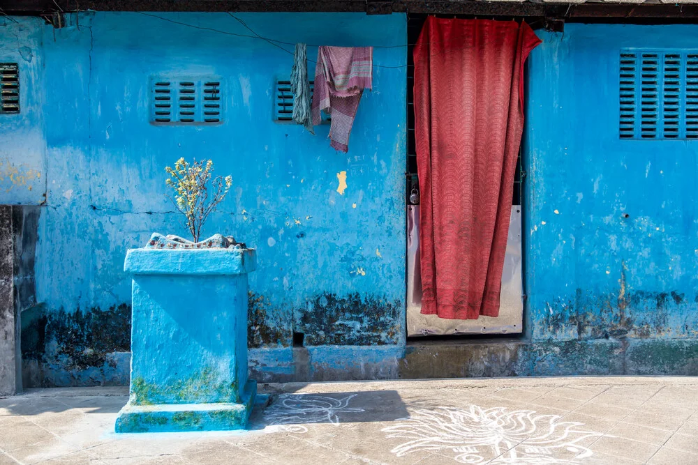 Blue Home - fotokunst von Miro May