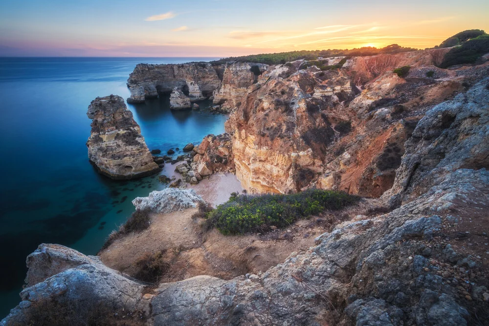 Praia da Marinha an der Algarve - fotokunst von Jean Claude Castor