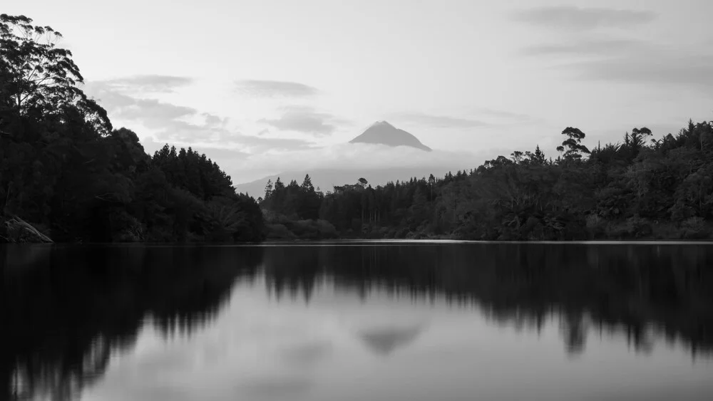 LAKE MANGAMAHOE - fotokunst von Christian Janik