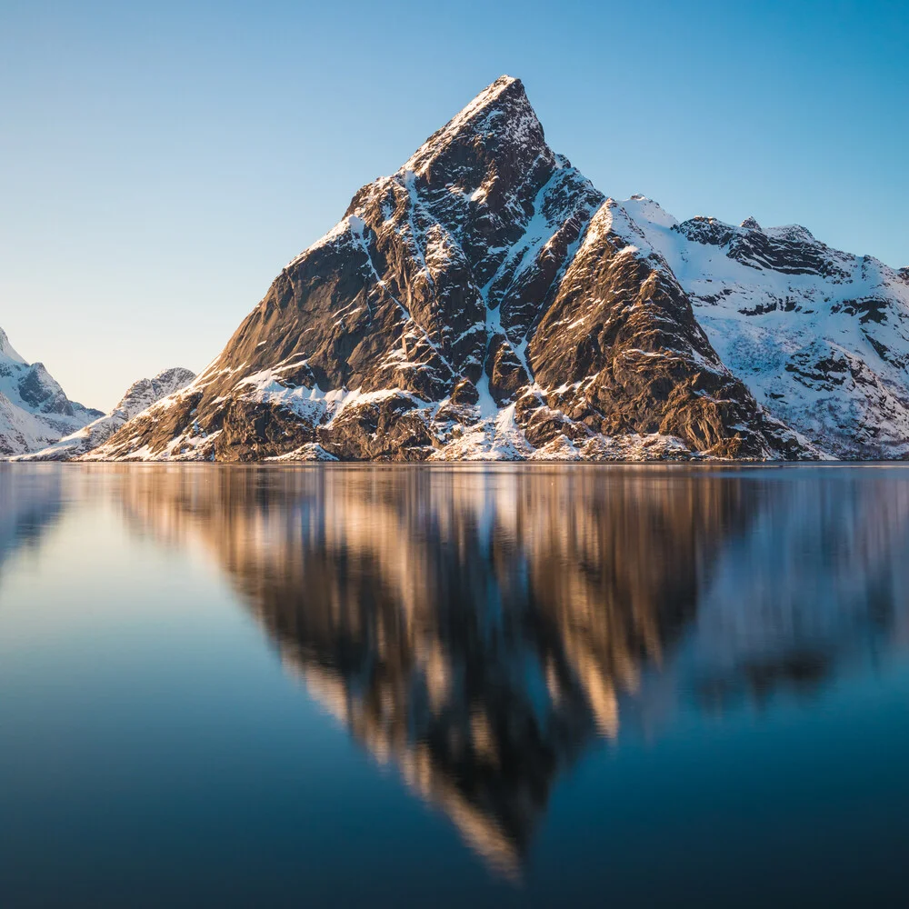 The Mountain - fotokunst von Sebastian Worm