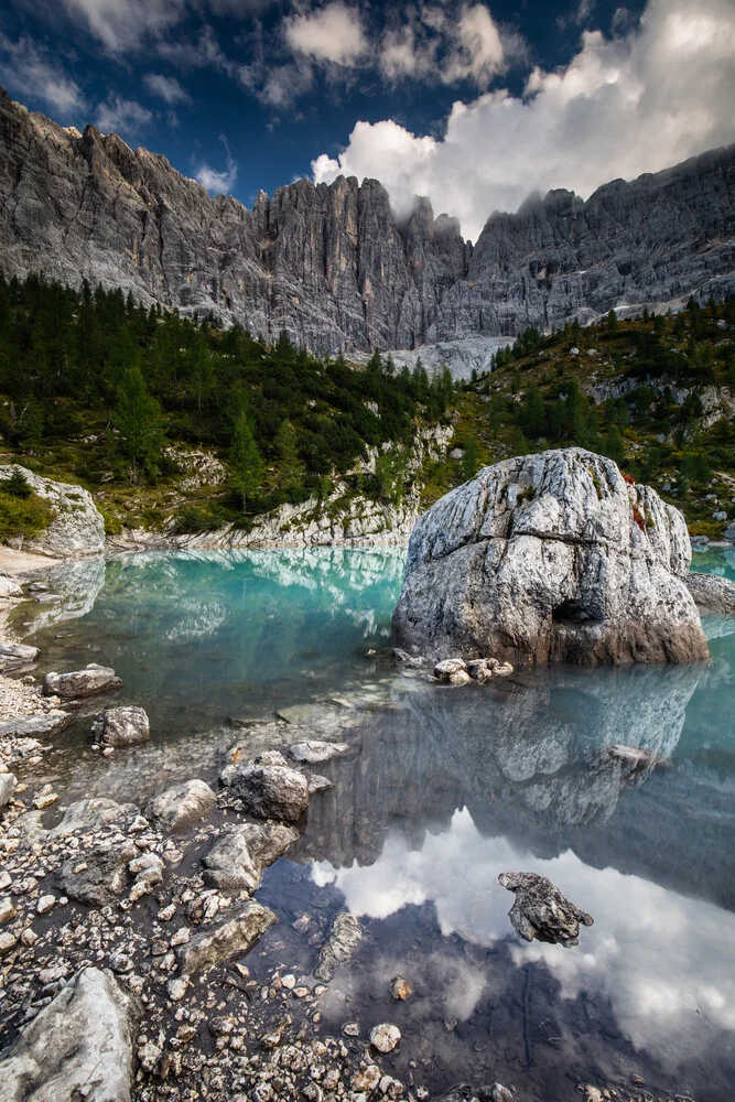 Lago Sorapiss - fotokunst von Mikolaj Gospodarek