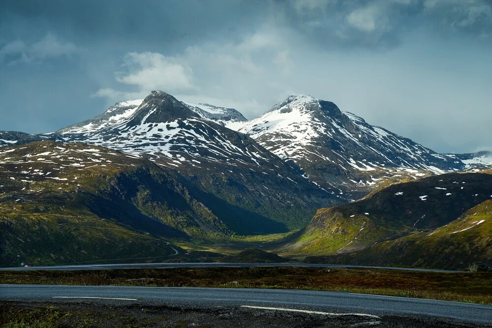 Twin Peaks - Fineart photography by Alex Wesche