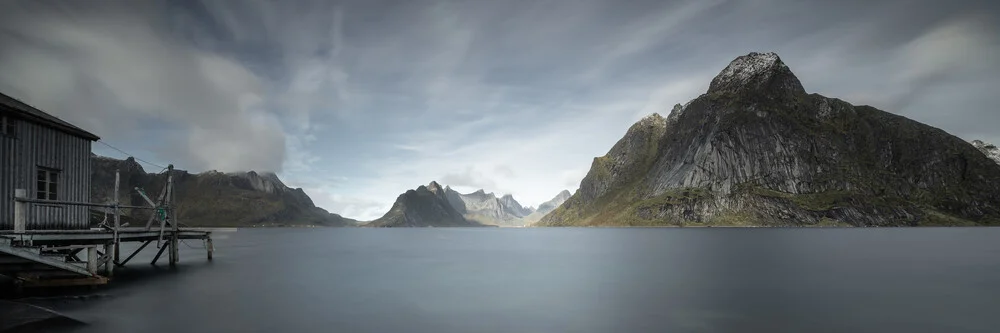 Lofoten Reine - fotokunst von Dennis Wehrmann