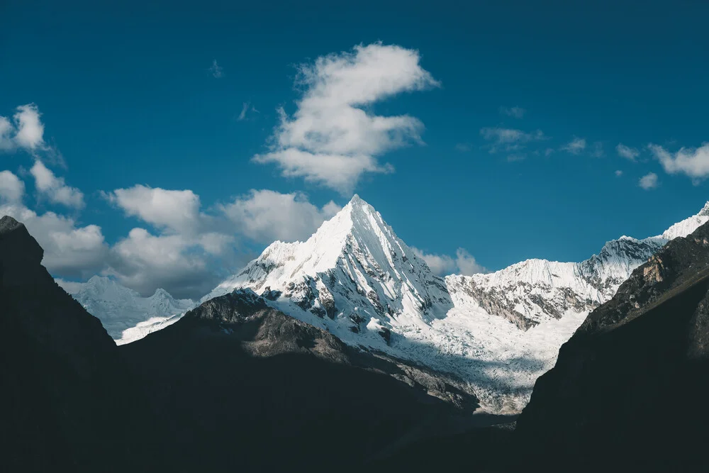 Artesonraju aka Mount Paramount - Fineart photography by Ueli Frischknecht