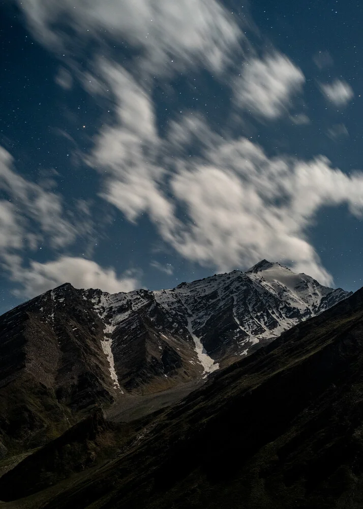 View at night - fotokunst von Michael Wagener