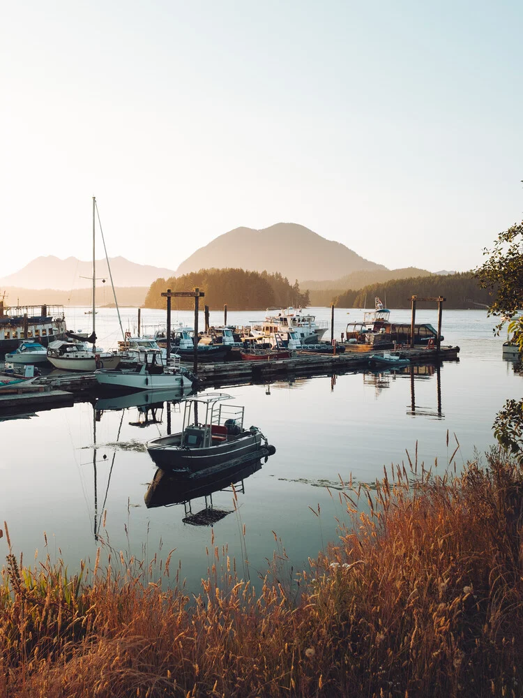 Sonnenuntergang in Tofino - fotokunst von Manuel Gros