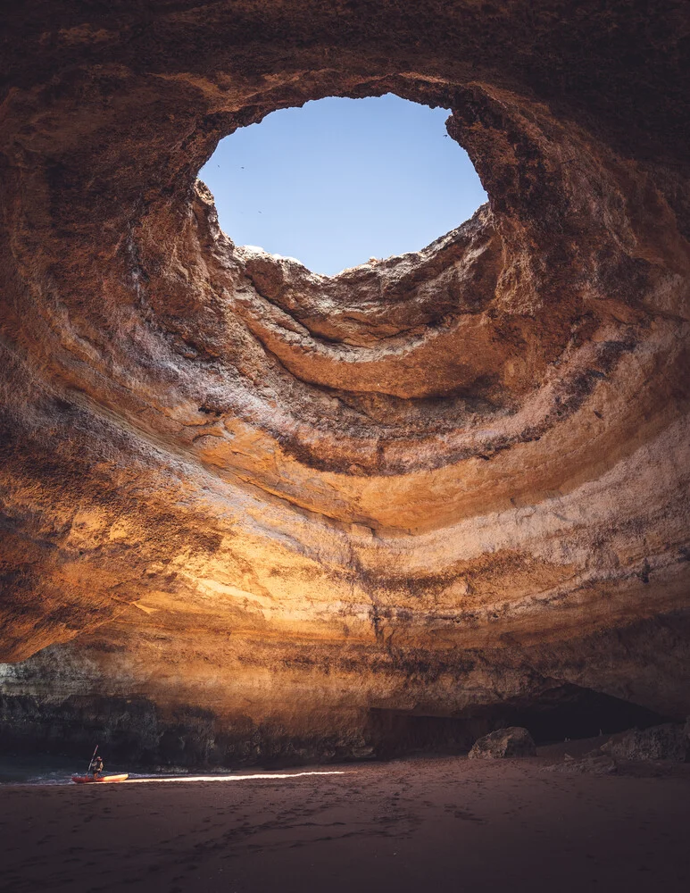 Benagil Cave, Portugal – Fotokunst von Kosianikosia  als Poster oder Acrylglasbild