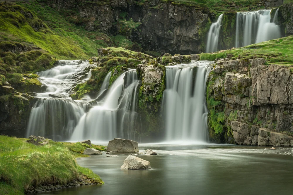 soft flowing water - Fineart photography by Anke Butawitsch