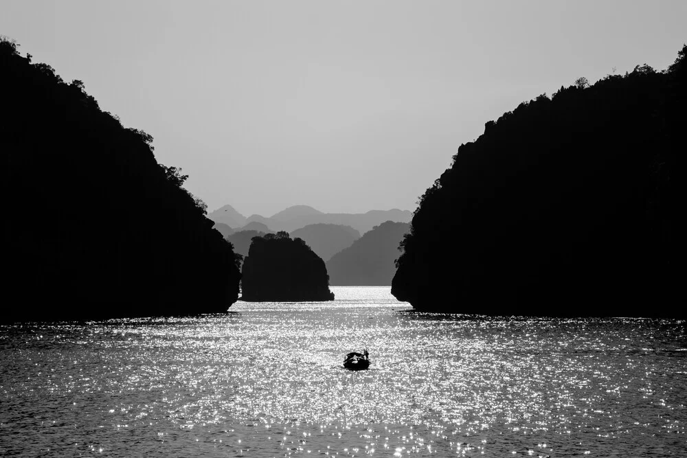Ha-Long-Bucht I - fotokunst von Darius Ortmann