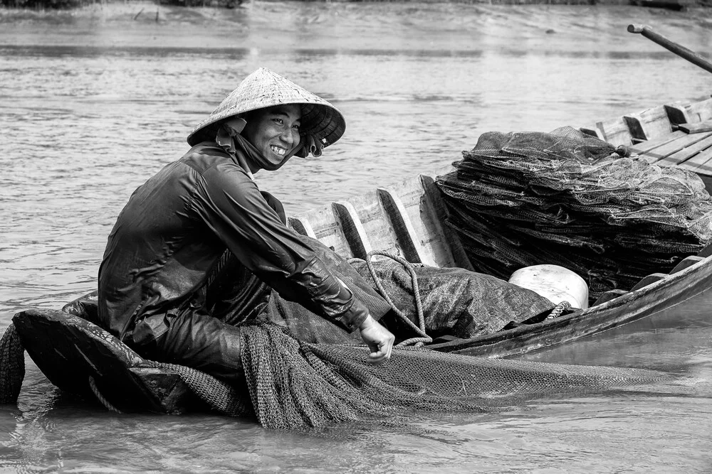 Fischer im Mekong Delta - fotokunst von Darius Ortmann
