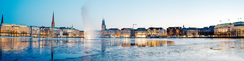Panoramic view Binnenalster Hamburg - Fineart photography by Dennis Wehrmann