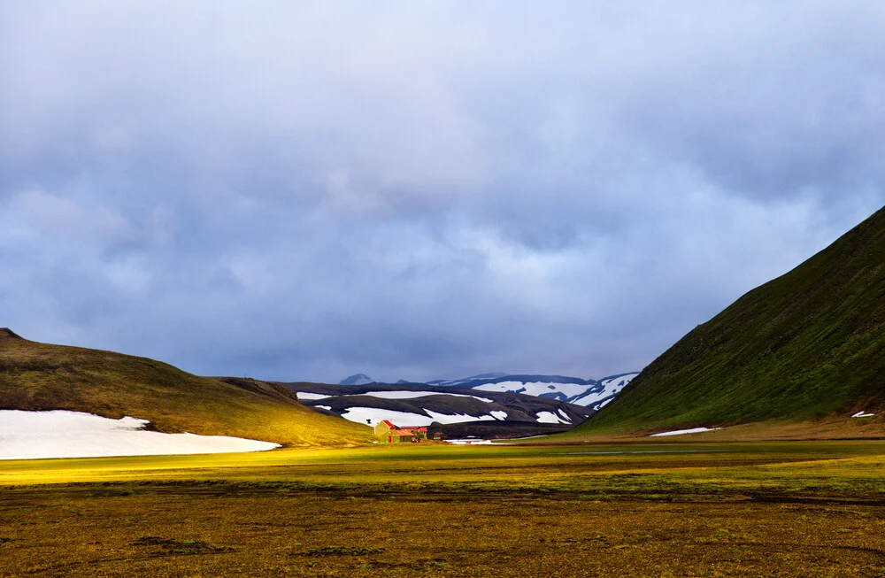 Beautiful, mysterious Iceland - fotokunst von Victoria Knobloch