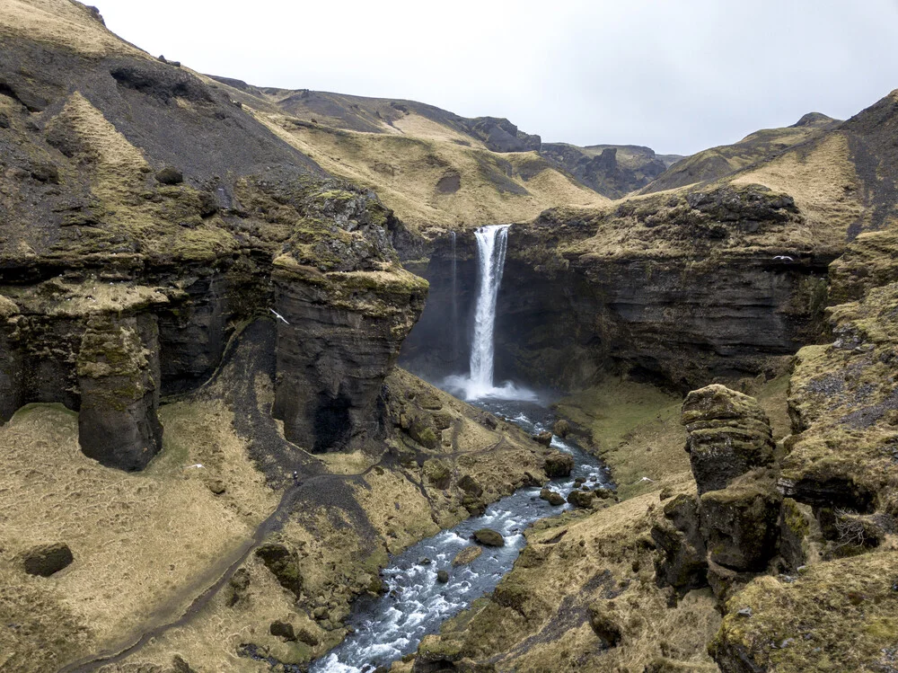 Märchenhafter Wasserfall - fotokunst von Marvin Kronsbein