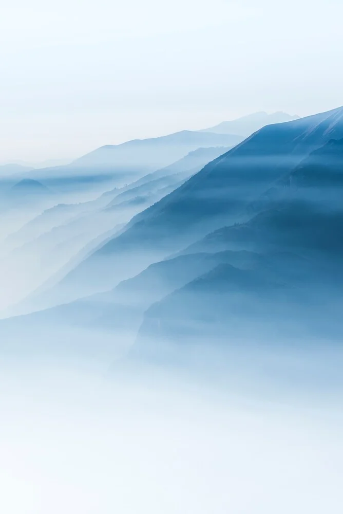 Verwunschene Berge - fotokunst von Christian Hartmann