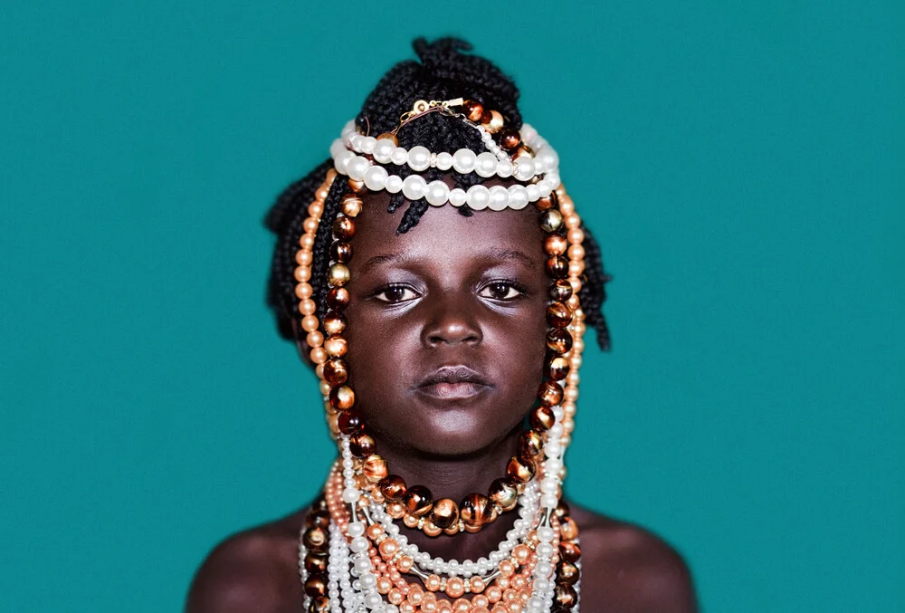 Die Prinzessin von Jinja - fotokunst von Victoria Knobloch