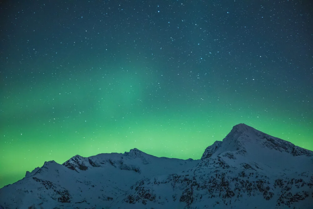 Glowing mountain - fotokunst von Sebastian Worm