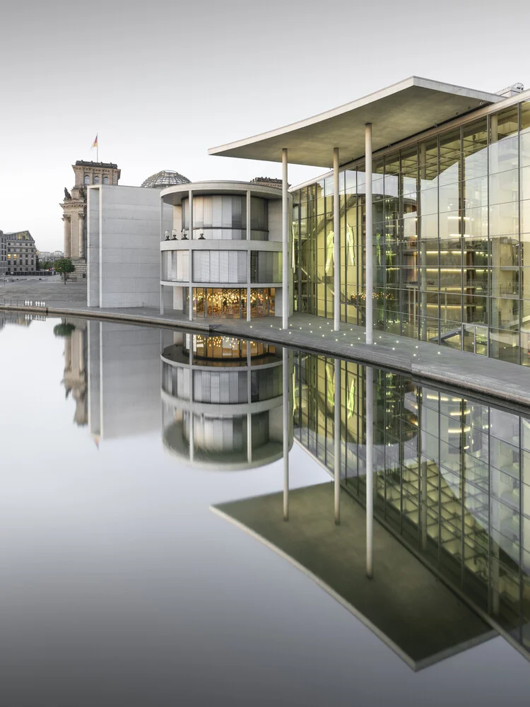 Paul-Löbe-Haus Berlin - fotokunst von Ronny Behnert