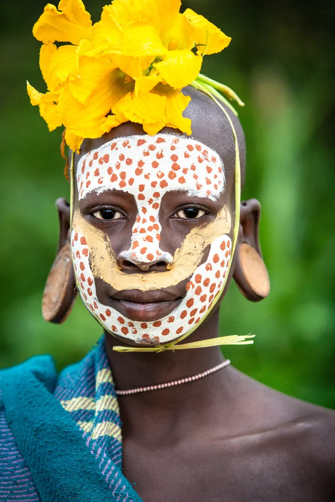 Suri Lady - fotokunst von Miro May