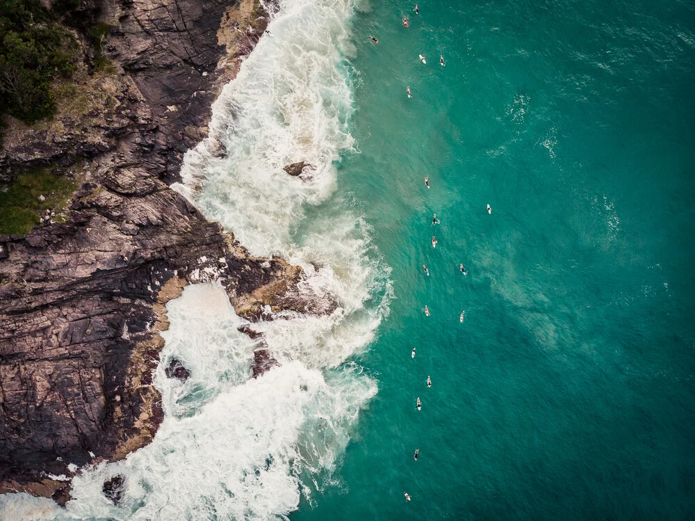 Waiting surfers - Fineart photography by Tobias Winkelmann