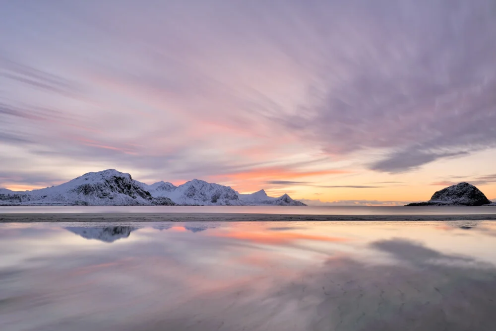 Arctic fairytale - Fineart photography by Rolf Schnepp