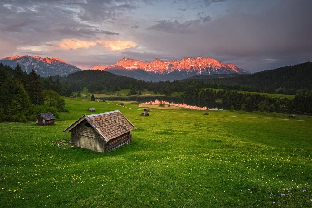 Alpenglühen - fotokunst von Rolf Schnepp