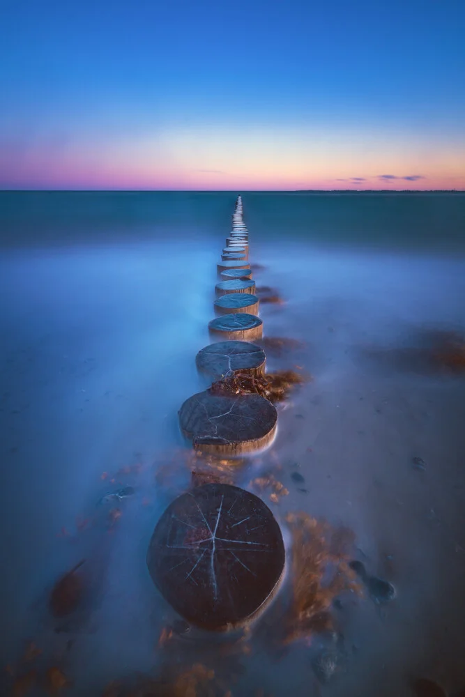 Baltic Sea Heiligenhafen with Breakwaters - Fineart photography by Jean Claude Castor