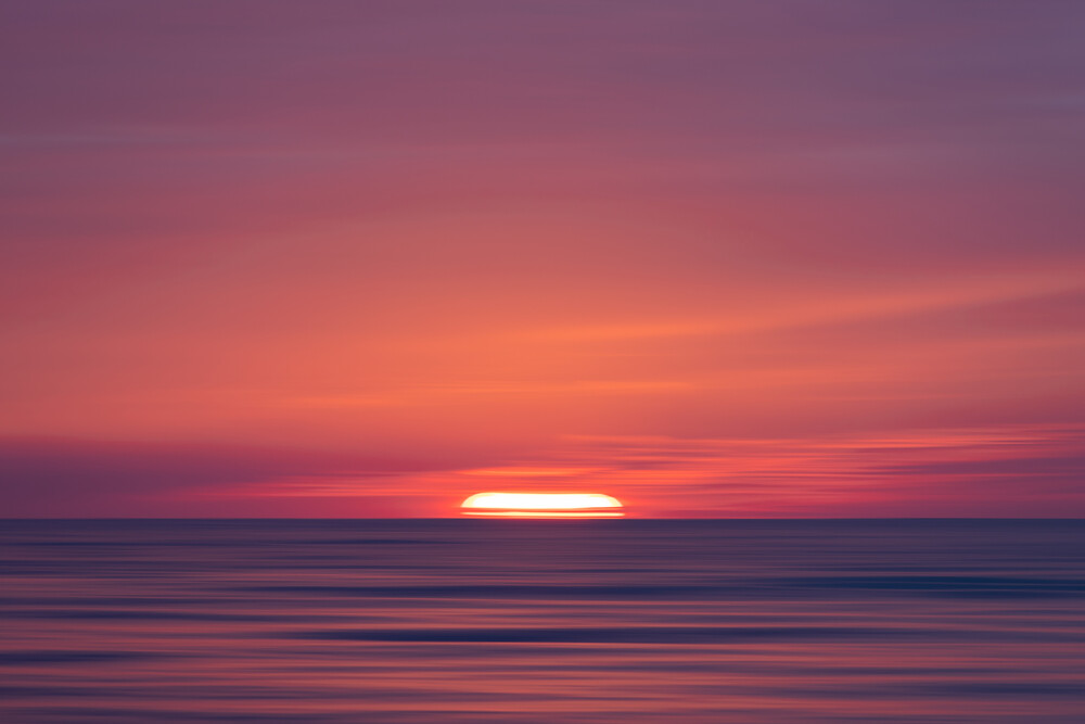 dreamlike sunset - fotokunst von Holger Nimtz