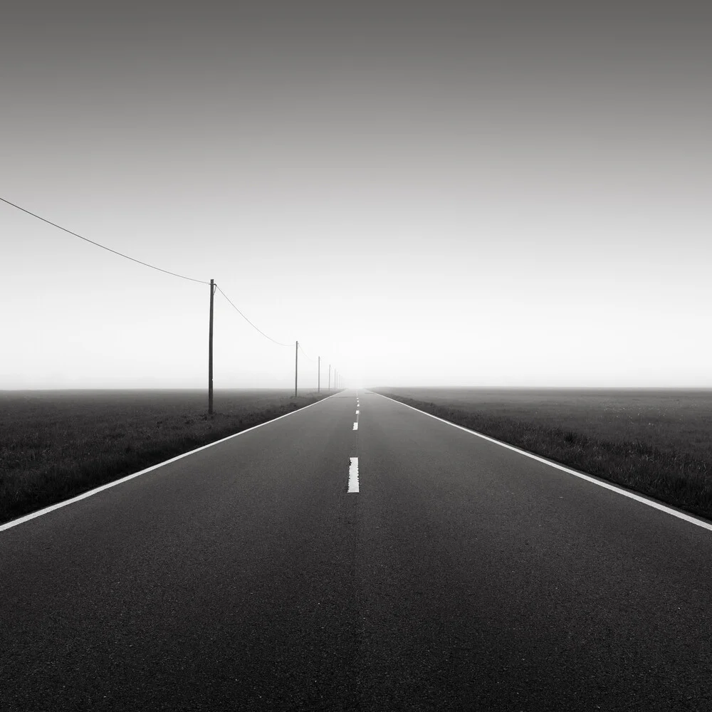 Road to nowhere 3 - Fineart photography by Thomas Wegner