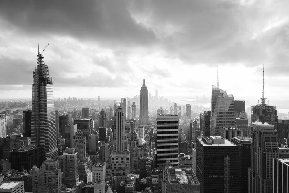 Manhattan Skyline mit Empire State Building - fotokunst von Jan Becke