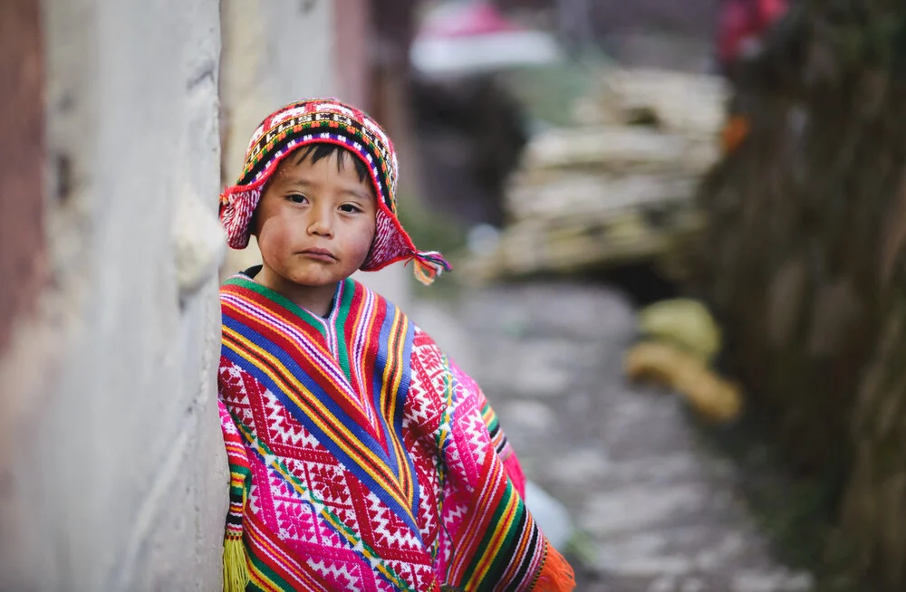 Peruvian Boy - fotokunst von Felix Dorn