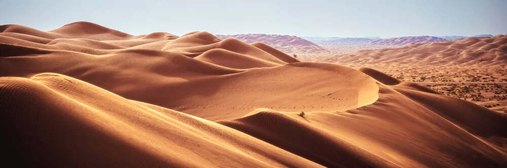 Jean Claude Castor Fotokunst - \'Rub al Khali Wüste in Oman als Panorama\' | Poster
