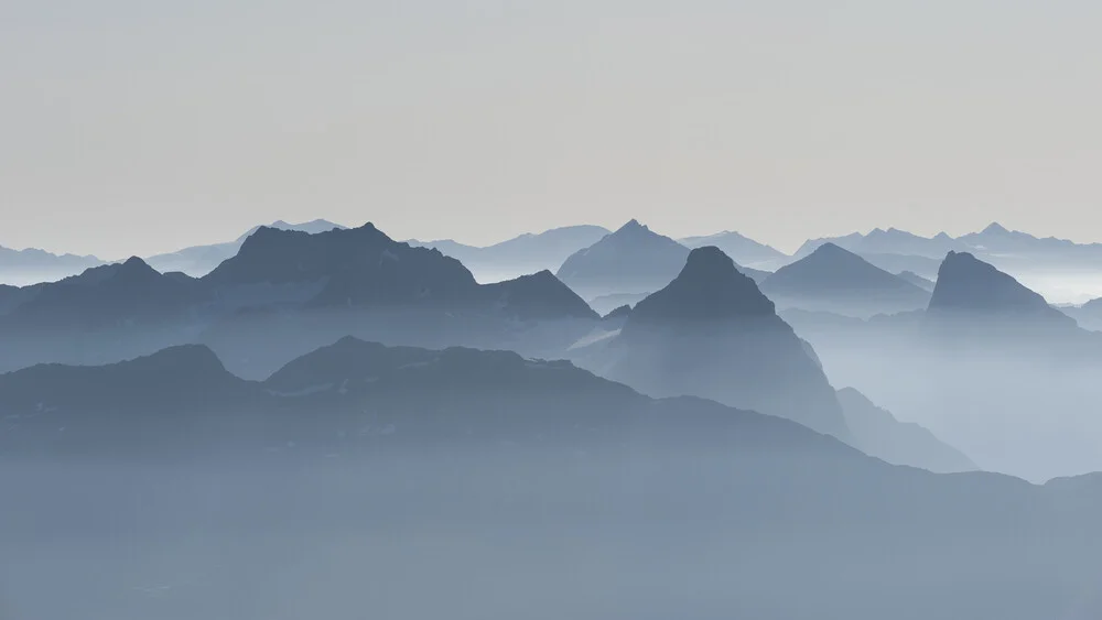 Bündner Alpen I - fotokunst von Thomas Staubli