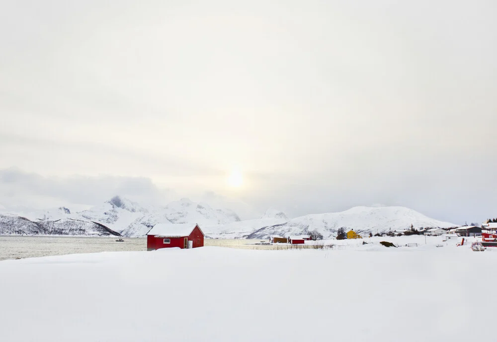 Morgenstimmung in Skulsfjord - fotokunst von Victoria Knobloch